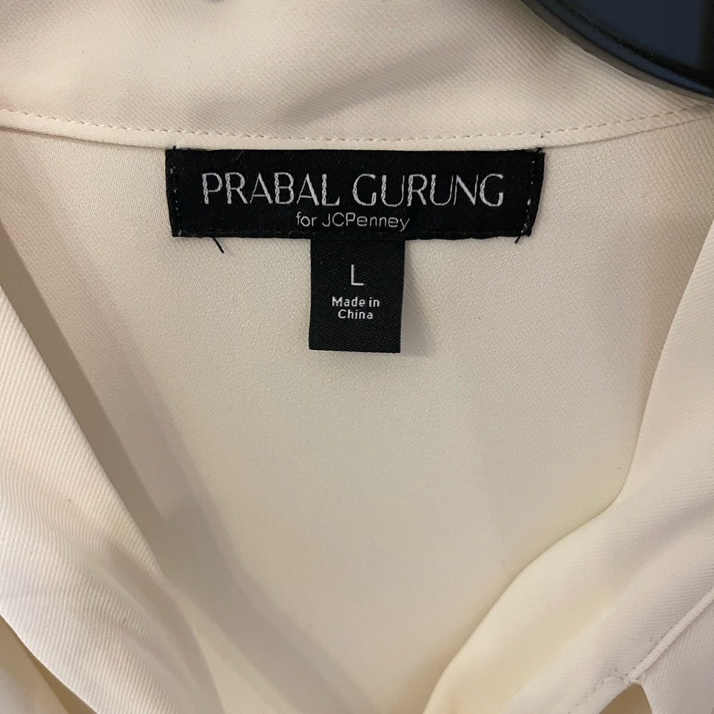 Cream Ruffle Hem Blouse - Picture 2 of 5